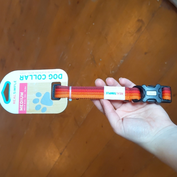 NWT Medium Orange Red Dog Collar - Picture 1 of 4